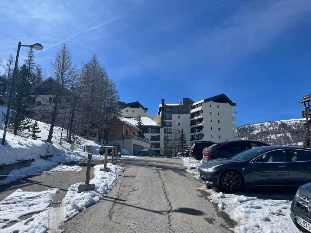 Risoul 1850 - Appart' 4 Personnes Ski Aux Pieds Bagian luar foto